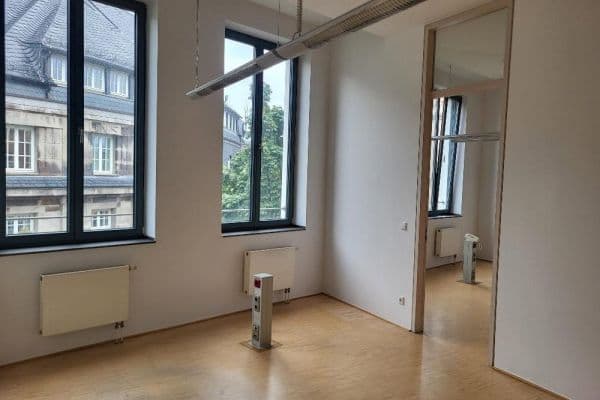 Prenájom kancelárie 42 m², In der Sürst 3 3. OG, Bonn Prenájom kancelárie 42 m², In der Sürst 3 3. OG, Bonn