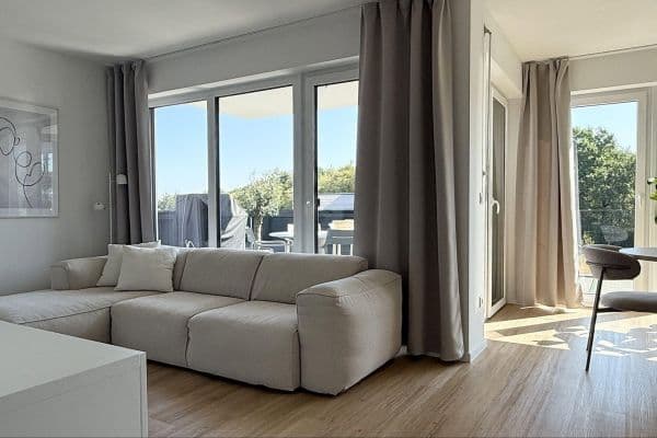 Prenájom bytu 3-izbový 86 m², Möckmühl Prenájom bytu 3-izbový 86 m², Möckmühl