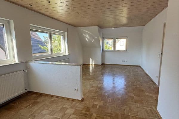 Prenájom bytu 3-izbový 84 m², Kalchreuth Prenájom bytu 3-izbový 84 m², Kalchreuth