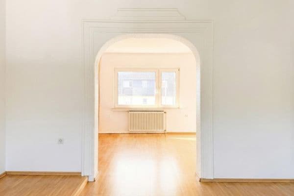 Prenájom bytu 2-izbový 63 m², Odenthaler Straße 297, Köln, Severné Porýnie - Westfálsko Prenájom bytu 2-izbový 63 m², Odenthaler Straße 297, Köln, Severné Porýnie - Westfálsko