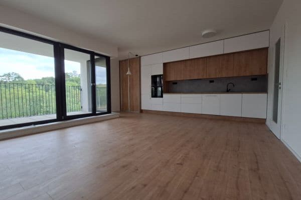 Prenájom bytu 3-izbový 86 m², Brno Prenájom bytu 3-izbový 86 m², Brno