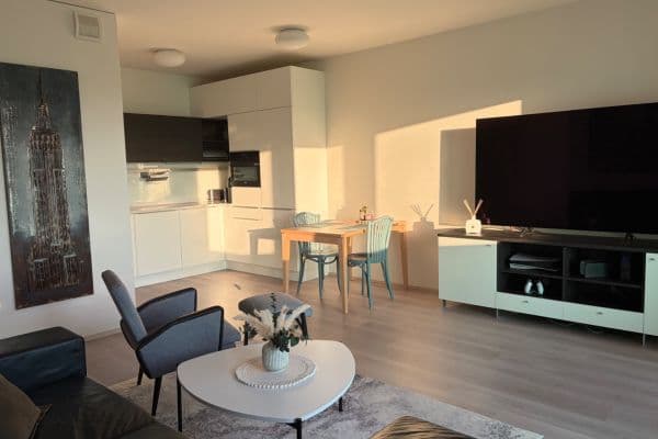 Predaj bytu 3-izbový 67 m², Chlebovická, Praha Predaj bytu 3-izbový 67 m², Chlebovická, Praha