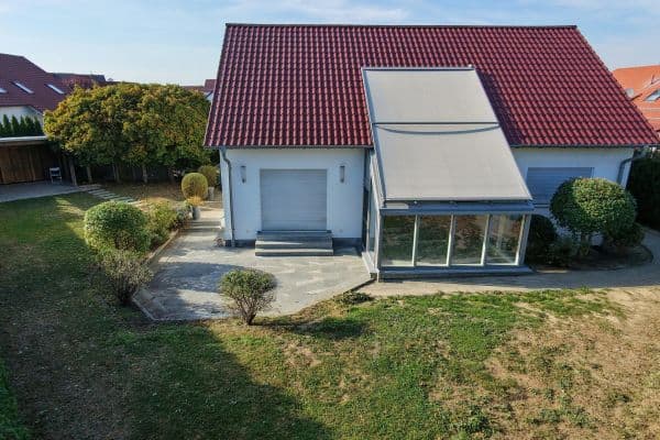 Predaj domu 230 m², pozemok 680 m², Am Hohen Rain 38, Ulm Predaj domu 230 m², pozemok 680 m², Am Hohen Rain 38, Ulm