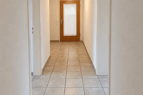 Prenájom bytu 3-izbový 97 m², Kurze Straße 4, Illingen Prenájom bytu 3-izbový 97 m², Kurze Straße 4, Illingen