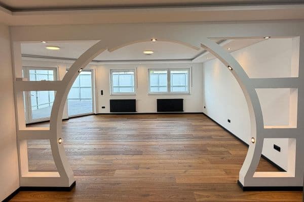 Prenájom bytu 3-izbový 145 m², Mottmannstraße 5b, Troisdorf, Severné Porýnie - Westfálsko Prenájom bytu 3-izbový 145 m², Mottmannstraße 5b, Troisdorf, Severné Porýnie - Westfálsko