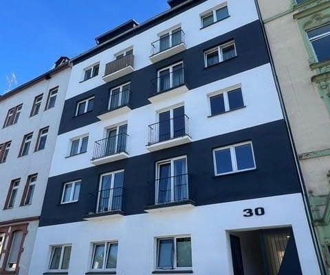 Predaj domu 833 m², pozemok 444 m², Löwenstraße 30, Offenbach Predaj domu 833 m², pozemok 444 m², Löwenstraße 30, Offenbach