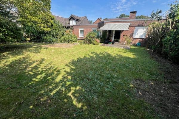 Predaj domu 229 m², pozemok 511 m², Marl Predaj domu 229 m², pozemok 511 m², Marl