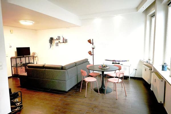 Prenájom bytu 2-izbový 56 m², Faulenstraße 46, Bremen Prenájom bytu 2-izbový 56 m², Faulenstraße 46, Bremen