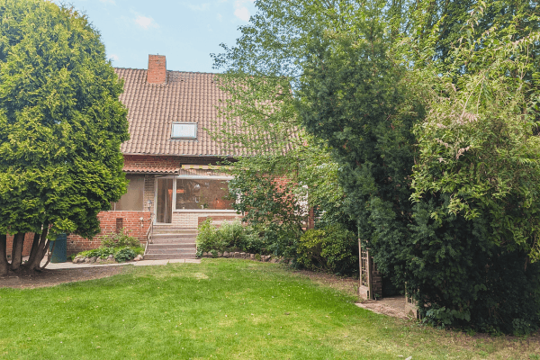 Predaj domu 135 m², pozemok 709 m², Lüneburg, Dolné Sasko Predaj domu 135 m², pozemok 709 m², Lüneburg, Dolné Sasko