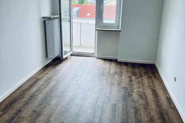 Predaj bytu 4-izbový 105 m², Tristanstr. 16, Germering, Bavorsko Predaj bytu 4-izbový 105 m², Tristanstr. 16, Germering, Bavorsko