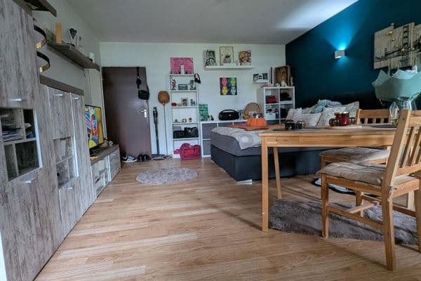 Prenájom bytu 1-izbový 43 m², Hafelsstraße 69B, Krefeld, Severné Porýnie - Westfálsko Prenájom bytu 1-izbový 43 m², Hafelsstraße 69B, Krefeld, Severné Porýnie - Westfálsko