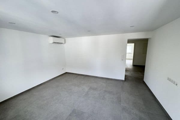 Prenájom bytu 3-izbový 63 m², Leonberg Prenájom bytu 3-izbový 63 m², Leonberg