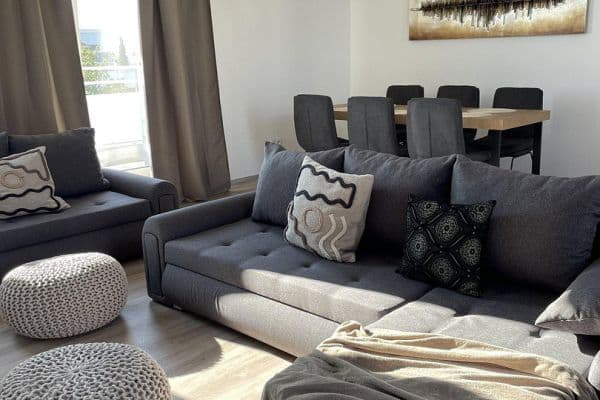 Prenájom bytu 3-izbový 132 m², Hansjakobstraße 125a, München, Bavorsko Prenájom bytu 3-izbový 132 m², Hansjakobstraße 125a, München, Bavorsko