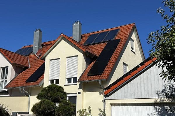 Predaj domu 147 m², pozemok 328 m², Reichertshausen, Bavorsko Predaj domu 147 m², pozemok 328 m², Reichertshausen, Bavorsko