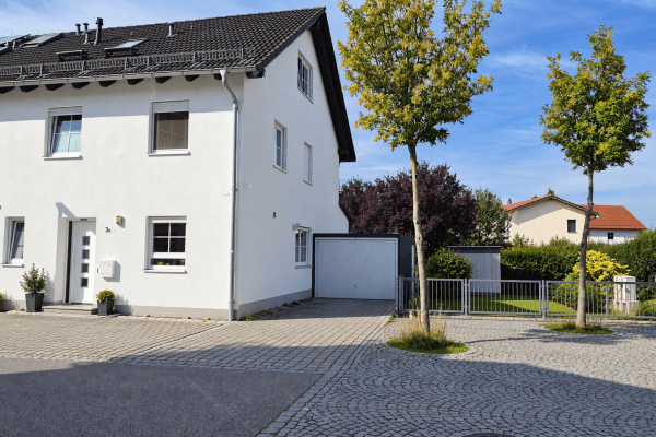 Predaj domu 153 m², pozemok 343 m², Landshut Predaj domu 153 m², pozemok 343 m², Landshut