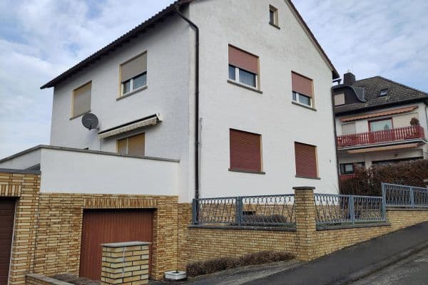Predaj domu 170 m², pozemok 530 m², Bad Nauheim Predaj domu 170 m², pozemok 530 m², Bad Nauheim