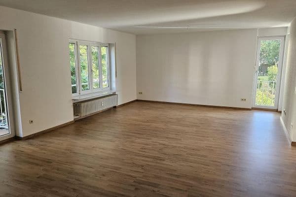 Prenájom bytu 3-izbový 88 m², Wörth am Rhein Prenájom bytu 3-izbový 88 m², Wörth am Rhein