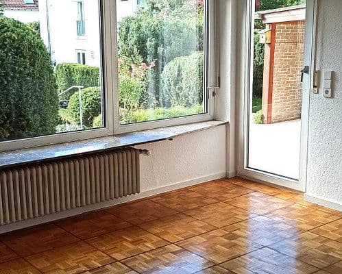 Prenájom bytu 3-izbový 85 m², Stuttgart Prenájom bytu 3-izbový 85 m², Stuttgart