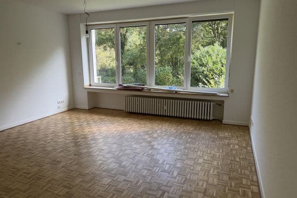 Prenájom bytu 3-izbový 79 m², Juist Str. 12, Düsseldorf, Severné Porýnie - Westfálsko Prenájom bytu 3-izbový 79 m², Juist Str. 12, Düsseldorf, Severné Porýnie - Westfálsko