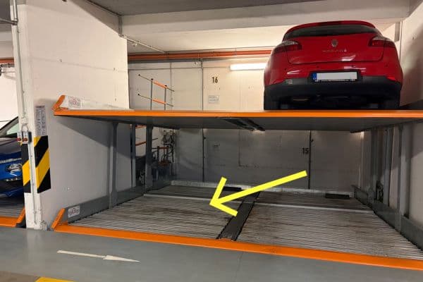 Prenájom garáže 15 m², Praha Prenájom garáže 15 m², Praha