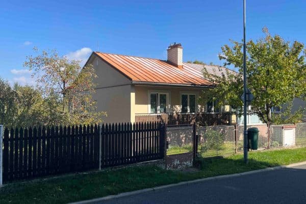 Predaj domu 104 m², pozemok 896 m², Lesní, Lány Predaj domu 104 m², pozemok 896 m², Lesní, Lány