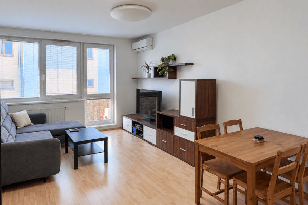 Predaj bytu 2-izbový 51 m², U Hostavického potoka, Praha Predaj bytu 2-izbový 51 m², U Hostavického potoka, Praha