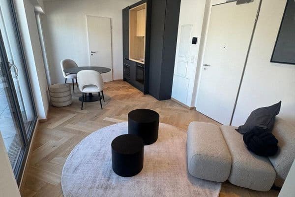 Prenájom bytu 2-izbový 44 m², Herbigstrasse 33, München, Bavorsko Prenájom bytu 2-izbový 44 m², Herbigstrasse 33, München, Bavorsko