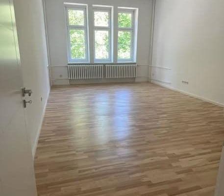 Prenájom bytu 2-izbový 61 m², Nürnberg Prenájom bytu 2-izbový 61 m², Nürnberg