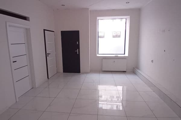 Prenájom nebytového priestoru 44 m², Husitská, Praha Prenájom nebytového priestoru 44 m², Husitská, Praha