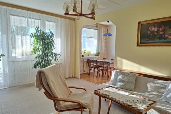 Predaj bytu 3-izbový 84 m², Trávníčkova, Praha Predaj bytu 3-izbový 84 m², Trávníčkova, Praha