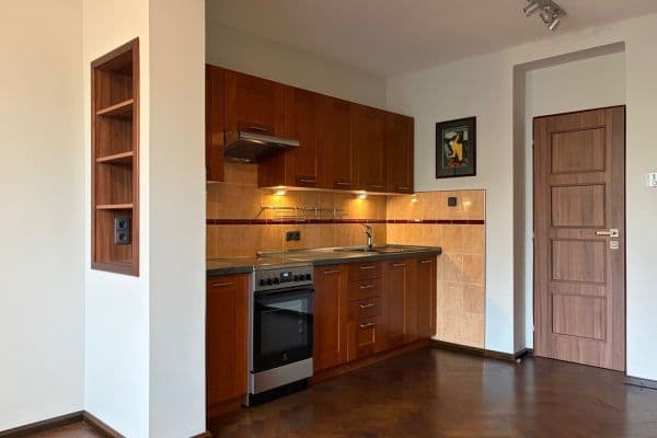 Prenájom bytu 2-izbový 43 m², Žateckých, Praha Prenájom bytu 2-izbový 43 m², Žateckých, Praha
