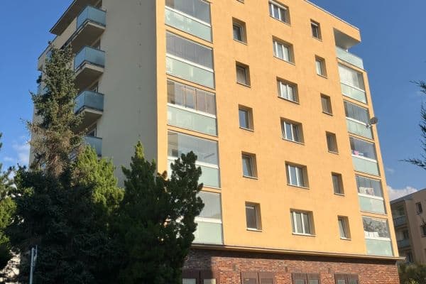 Prenájom bytu 2-izbový 62 m², Hoškova, Praha Prenájom bytu 2-izbový 62 m², Hoškova, Praha