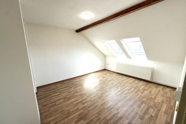 Predaj bytu 1-izbový 40 m², Přerovská, Olomouc Predaj bytu 1-izbový 40 m², Přerovská, Olomouc