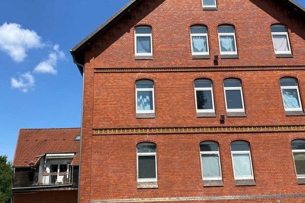 Predaj domu 780 m², pozemok 882 m², Hildesheimer Str. 346, Langenhagen Predaj domu 780 m², pozemok 882 m², Hildesheimer Str. 346, Langenhagen