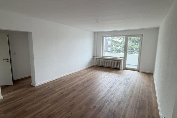 Prenájom bytu 3-izbový 82 m², Bochumer Str. 226, Herne Prenájom bytu 3-izbový 82 m², Bochumer Str. 226, Herne