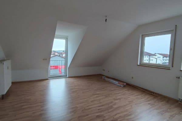 Prenájom bytu 3-izbový 65 m², Guerickestraße 8, Schwandorf, Bavorsko Prenájom bytu 3-izbový 65 m², Guerickestraße 8, Schwandorf, Bavorsko