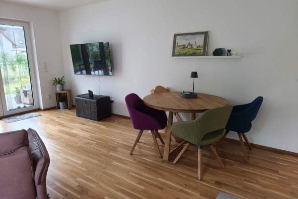 Prenájom bytu 3-izbový 108 m², Moosburg an der Isar, Bavorsko Prenájom bytu 3-izbový 108 m², Moosburg an der Isar, Bavorsko