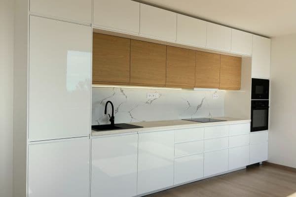 Predaj bytu 4-izbový 68 m², Litvínovská, Praha Predaj bytu 4-izbový 68 m², Litvínovská, Praha