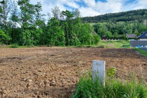 Predaj pozemku 947 m², Hořanská cesta, Most Predaj pozemku 947 m², Hořanská cesta, Most