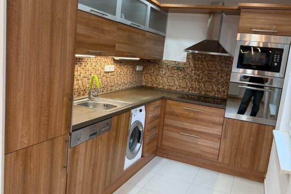 Prenájom bytu 3-izbový 68 m², Šimonova, Praha Prenájom bytu 3-izbový 68 m², Šimonova, Praha