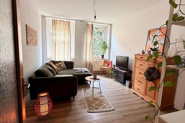 Prenájom bytu 2-izbový 58 m², August-Bebel-Str. 9, Hirschberg Prenájom bytu 2-izbový 58 m², August-Bebel-Str. 9, Hirschberg