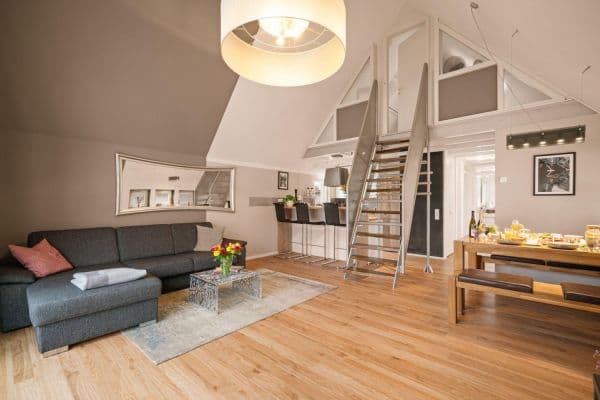 Prenájom bytu 2-izbový 82 m², Friedrichshafen Prenájom bytu 2-izbový 82 m², Friedrichshafen