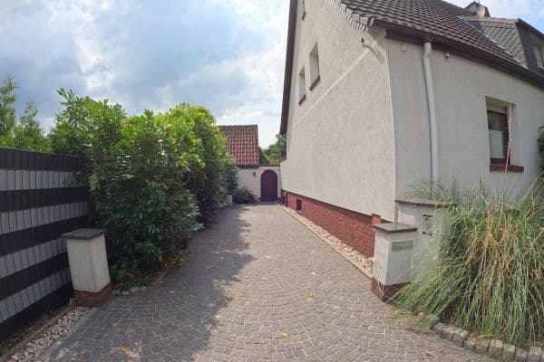Predaj domu 130 m², pozemok 764 m², Duisburg Predaj domu 130 m², pozemok 764 m², Duisburg