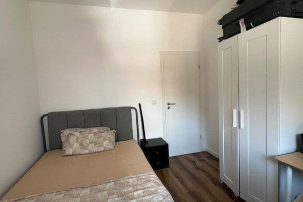 Prenájom bytu 15 m², Hummelsteiner Weg 80, Nürnberg, Bavorsko Prenájom bytu 15 m², Hummelsteiner Weg 80, Nürnberg, Bavorsko
