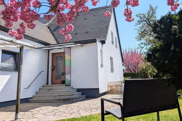 Predaj domu 85 m², pozemok 424 m², Am Bühl 38, Augsburg Predaj domu 85 m², pozemok 424 m², Am Bühl 38, Augsburg