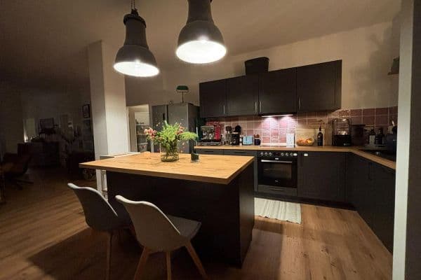 Prenájom bytu 4-izbový 136 m², Ländgasse 135a, Landshut Prenájom bytu 4-izbový 136 m², Ländgasse 135a, Landshut
