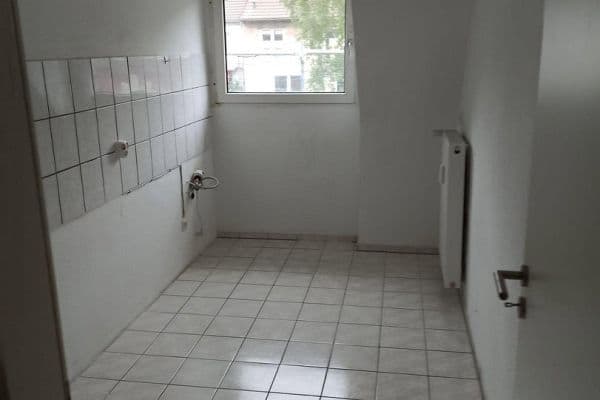 Prenájom bytu 2-izbový 67 m², Duisburg Prenájom bytu 2-izbový 67 m², Duisburg