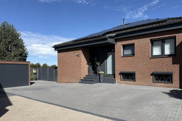 Predaj domu 115 m², pozemok 550 m², Unna Predaj domu 115 m², pozemok 550 m², Unna