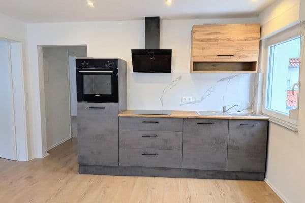 Prenájom bytu 3-izbový 55 m², Kaiserslautern Prenájom bytu 3-izbový 55 m², Kaiserslautern