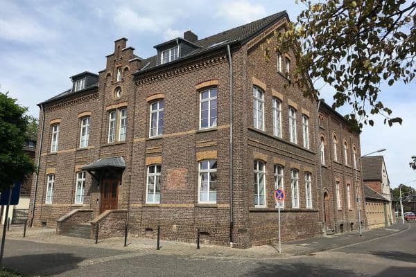 Prenájom bytu 2-izbový 62 m², Alte Landstraße 60, Bergheim Prenájom bytu 2-izbový 62 m², Alte Landstraße 60, Bergheim